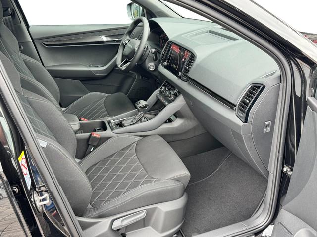 Skoda Karoq 2,0 TDI DSG Sportline 2ZKli AHK ACC SHT PDC Kam 19Zo 5JG 