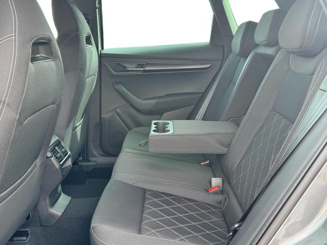 Skoda Karoq 2,0 TDI DSG Sportline 2ZKli AHK ACC SHT PDC Kam 19Zo 5JG 