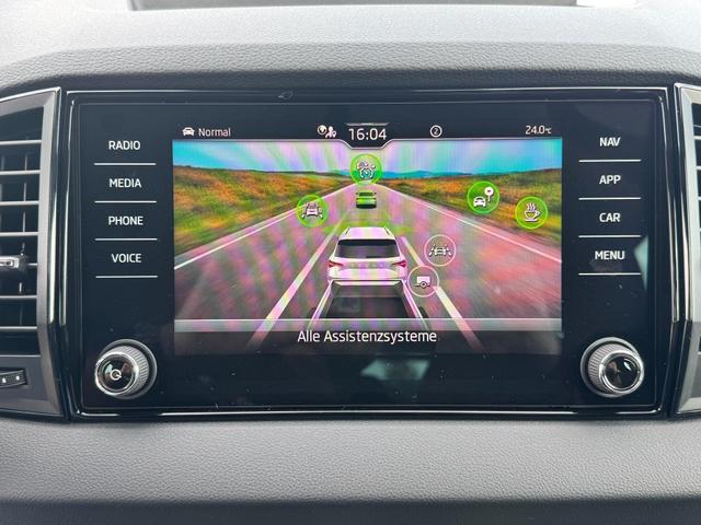 Skoda Karoq 2,0 TDI DSG Sportline 2ZKli AHK ACC SHT PDC Kam 19Zo 5JG 