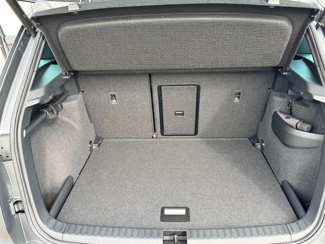 Skoda Karoq 2,0 TDI DSG Sportline 2ZKli AHK ACC SHT PDC Kam 19Zo 5JG 