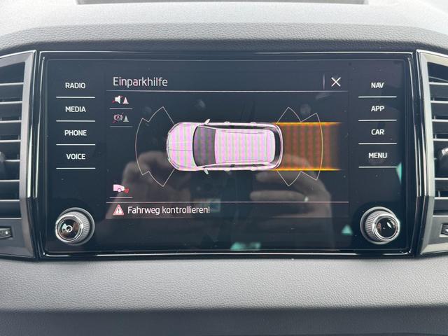 Skoda Karoq 2,0 TDI DSG Sportline 2ZKli AHK ACC SHT PDC Kam 19Zo 5JG 