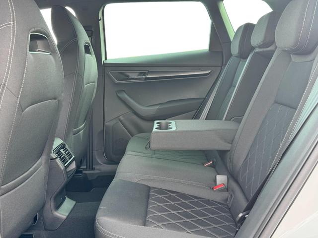 Skoda Karoq 2,0 TDI DSG Sportline 2ZKli AHK ACC SHT PDC Kam 19Zo 5JG 
