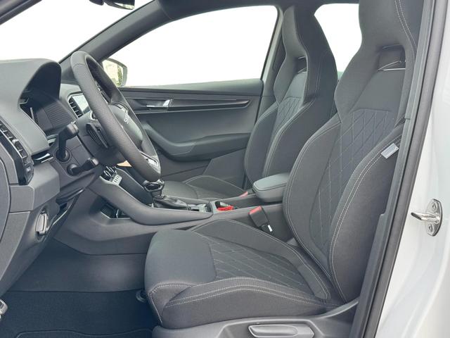 Skoda Karoq 2,0 TDI DSG Sportline 2ZKli AHK ACC SHT PDC Kam 19Zo 5JG 