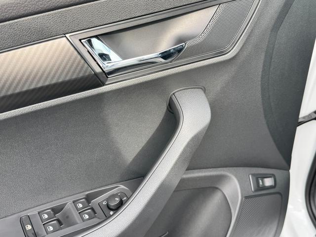 Skoda Karoq 2,0 TDI DSG Sportline 2ZKli AHK ACC SHT PDC Kam 19Zo 5JG 