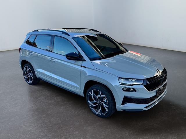 Skoda Karoq 1,5 TSI DSG Sportline 2ZKli AHK ACC Canton PDC Kam 19Zo 5JG 