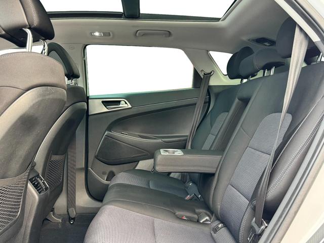 Kaufen gebraucht Hyundai Tucson innenraum bilder 