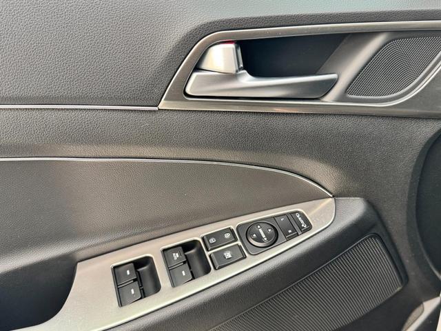 Kaufen gebraucht Hyundai Tucson innenraum bilder 