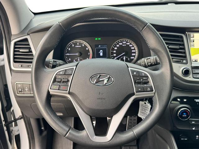 Kaufen gebraucht Hyundai Tucson Lenkrad bilder 