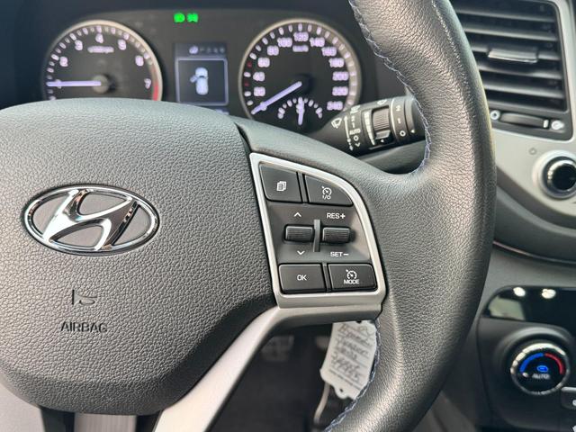 Kaufen gebraucht Hyundai Tucson Lenkrad bilder 