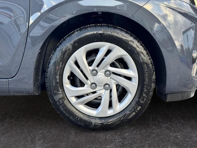 Reimport Hyundai i10 innen bilder 