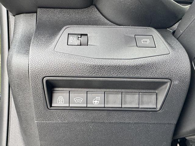 Toyota Proase Citty Lounge VIP Pano Innenraum Bilder