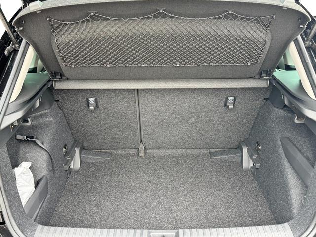 Reimport Skoda Kamiq günstig kaufen Kofferraum und Notrad bilder 