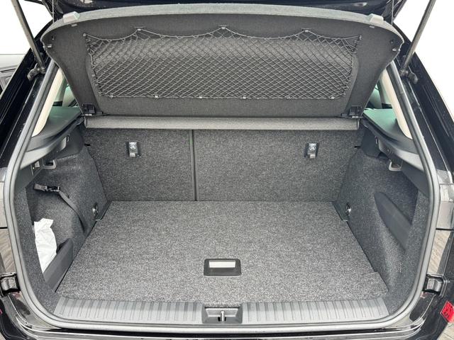 Reimport Skoda Kamiq günstig kaufen Kofferraum und Notrad bilder 