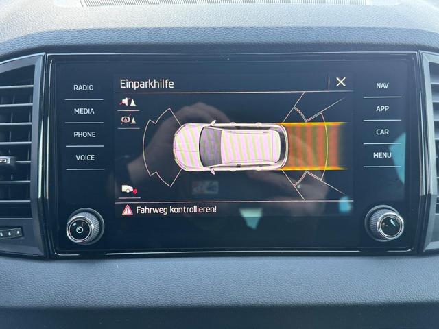 Reimport Skoda Karoq kaufen - innenraum und multimedia
