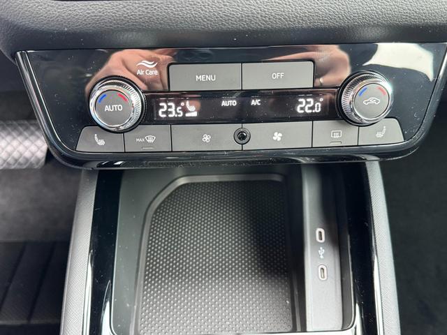 Skoda Scala 1,0 TSI DSG Selection 2ZKlim ShAs ViCo 2PDC Kam LED SmLi 5JG 