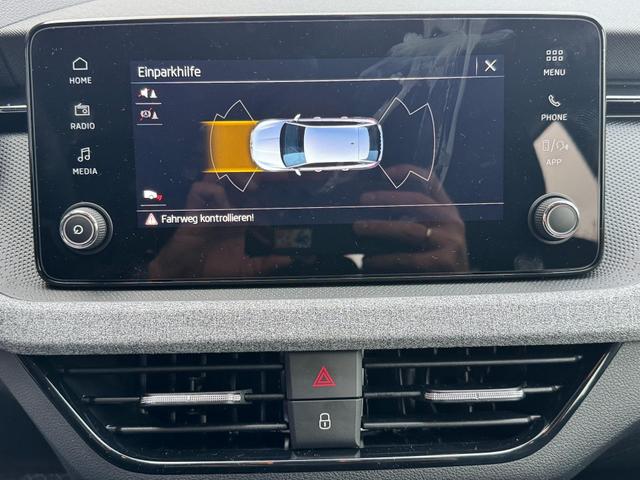 Skoda Scala 1,0 TSI DSG Selection 2ZKlim ShAs ViCo 2PDC Kam LED SmLi 5JG 