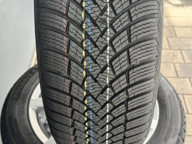 Winterkompletträder Škoda Fabia – 16 Zoll | itWheels EMILY + Barum Polaris 6 (205/55 R16 91T)