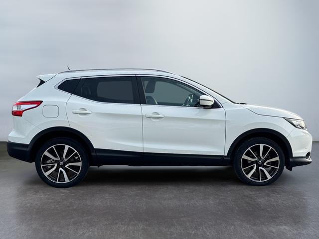  Gebraucht Nissan Qashqai 1.2 DIG-T Tekna Pano Leder Navi 360° günstig kaufen