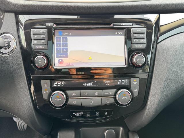  Gebraucht Nissan Qashqai 1.2 DIG-T Tekna Pano Leder Navi 360° günstig kaufen