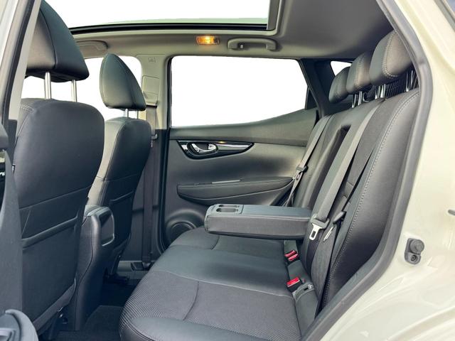  Gebraucht Nissan Qashqai 1.2 DIG-T Tekna Pano Leder Navi 360° günstig kaufen