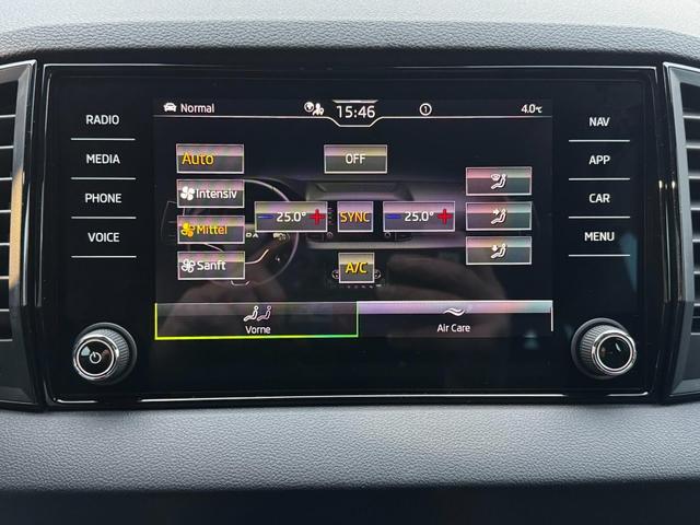 Skoda Karoq 1,5 TSI DSG Sportline Innenraum, ahk bilder