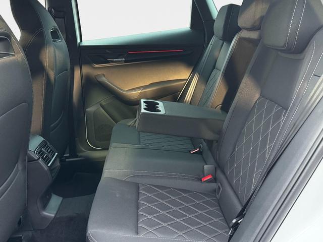 Skoda Karoq 1,5 TSI DSG Sportline Innenraum, ahk bilder