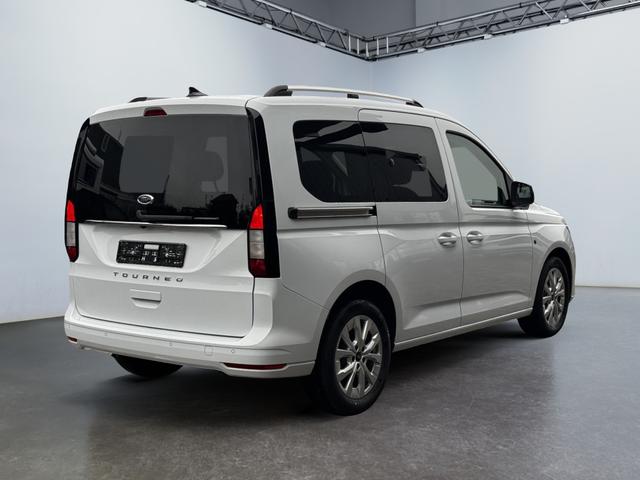 Ford Tourneo Connect 2.0 EB AT Titanium