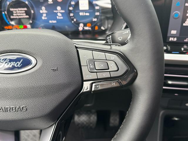 Ford Tourneo Connect 2.0 EB AT Titanium