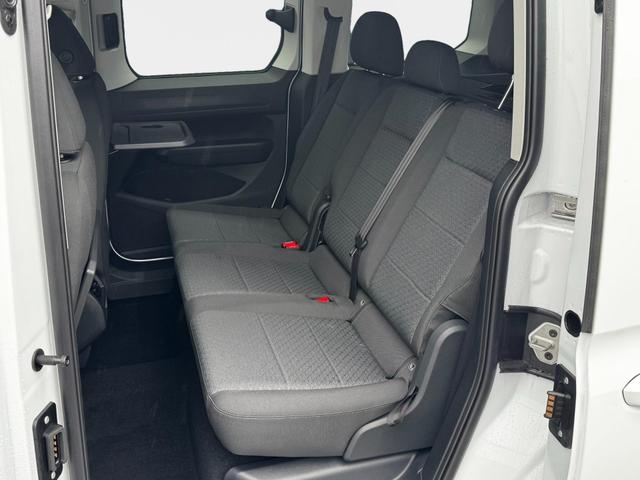 Ford Tourneo Connect 2.0 EB AT Titanium