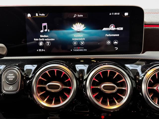  Mercedes-Benz CLA Shooting Brake AMG