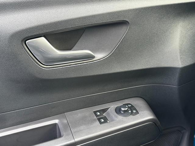 Ford Tourneo Courier automatik kaufen