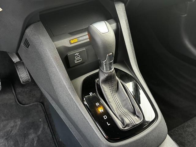 Ford Tourneo Courier automatik kaufen