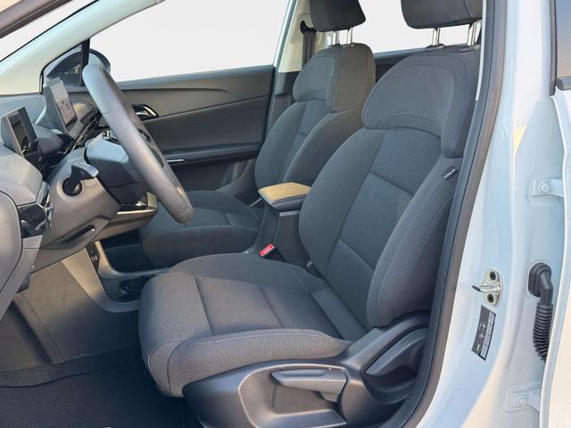 mg4 electric leasing 