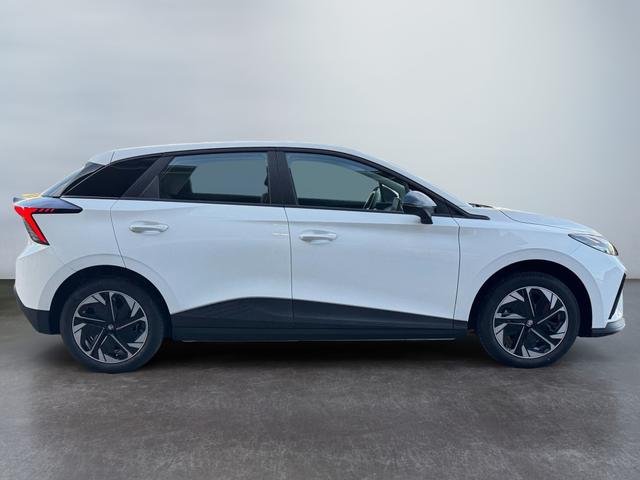 mg4 electric leasing