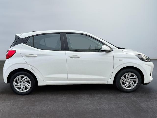  Hyundai i10 weiss