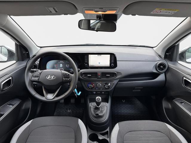  Hyundai i10 weiss