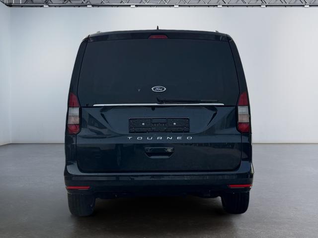  Ford Grand Tourneo Titanium