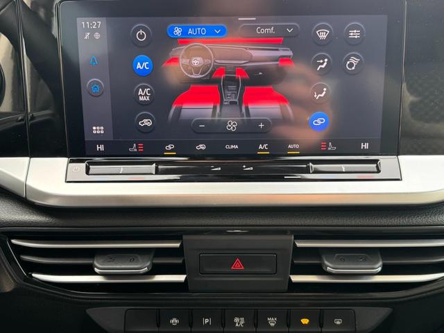  Ford Grand Tourneo Titanium