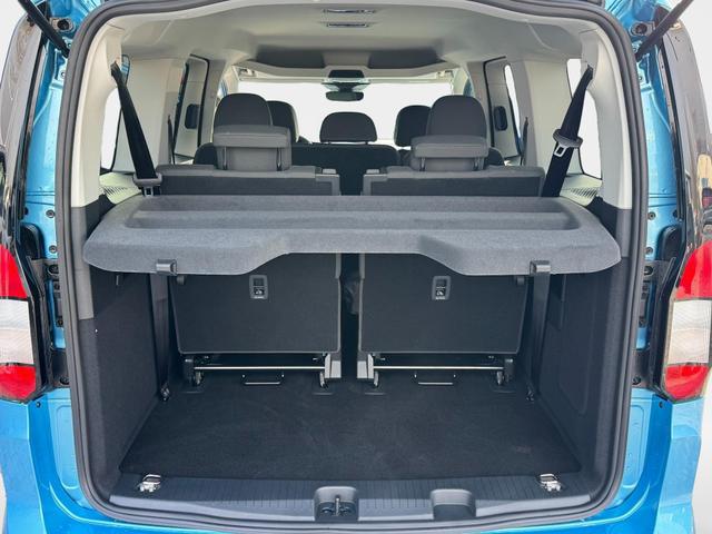 Ford Grand Tourneo Titanium kaufen