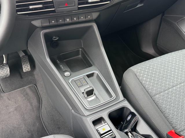 Ford Tourneo Connect Titanium kaufen