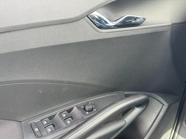 Skoda Fabia 1,0 TSI DSG Extra Plus 2 ZoKlima ACC Navi 2x Einparkhilfe 