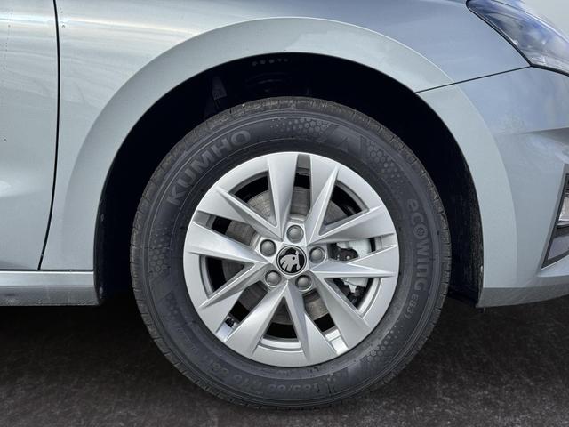 Skoda Fabia 1,0 TSI DSG Extra Plus 2 ZoKlima ACC Navi 2x Einparkhilfe 