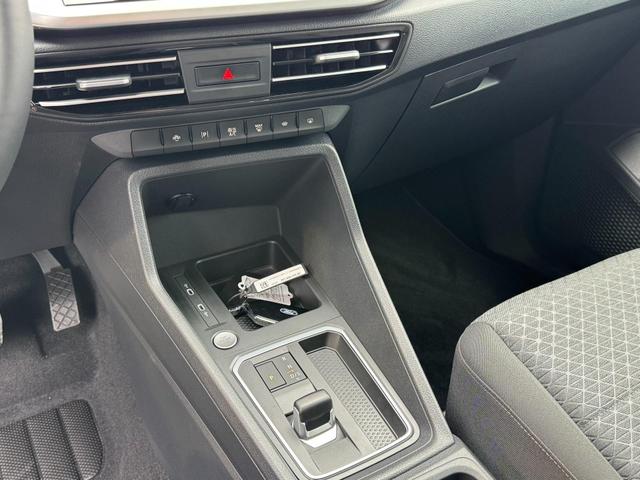 Neue Ford Grand Tourneo Titanium L2 7 Sitzer kaufen