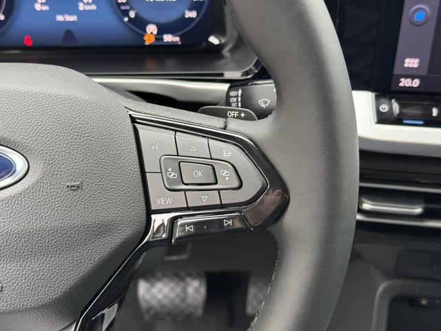 Neue Ford Grand Tourneo Titanium L2 7 Sitzer kaufen