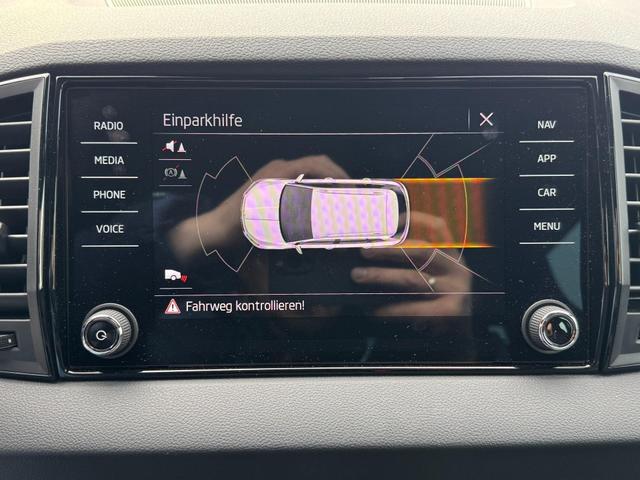 Neue Skoda Karoq 2,0 TSI 4x4 DSG Sportline kaufen