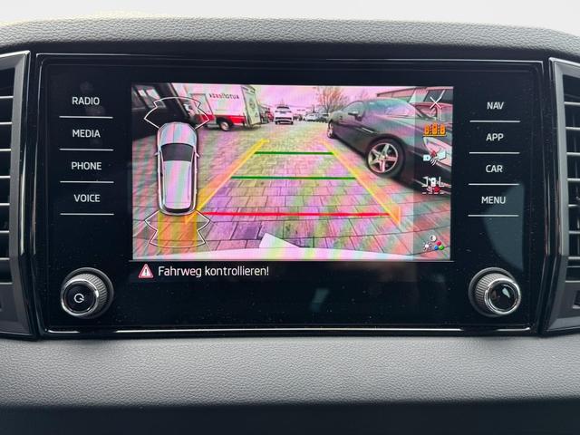 Neue Skoda Karoq 2,0 TSI 4x4 DSG Sportline kaufen