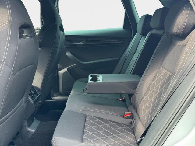 Neue Skoda Karoq 2,0 TSI 4x4 DSG Sportline kaufen