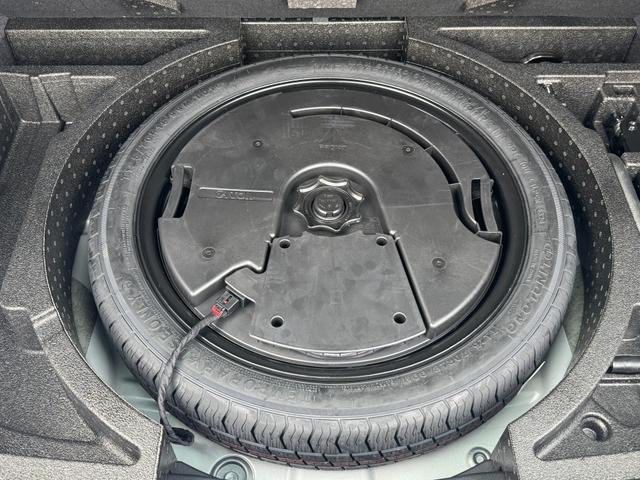 Neue Skoda Karoq 2,0 TSI 4x4 DSG Sportline kaufen