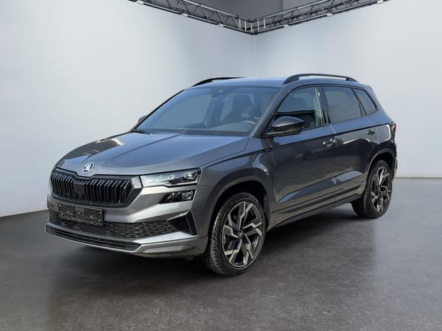Skoda Karoq - 2,0 TSI 4x4 DSG Sportline 2ZKlimaautomatik ACC DDC Sitzheizung 2 x Einparkhilfe Kamera 19 Zoll Felgen Tempomat 5J Garantie
