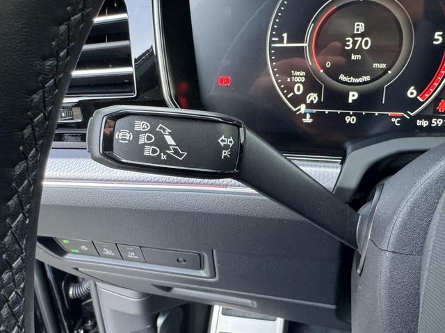 Gebraucht Volkswagen Touareg 3.0 V6 R-Line kaufen